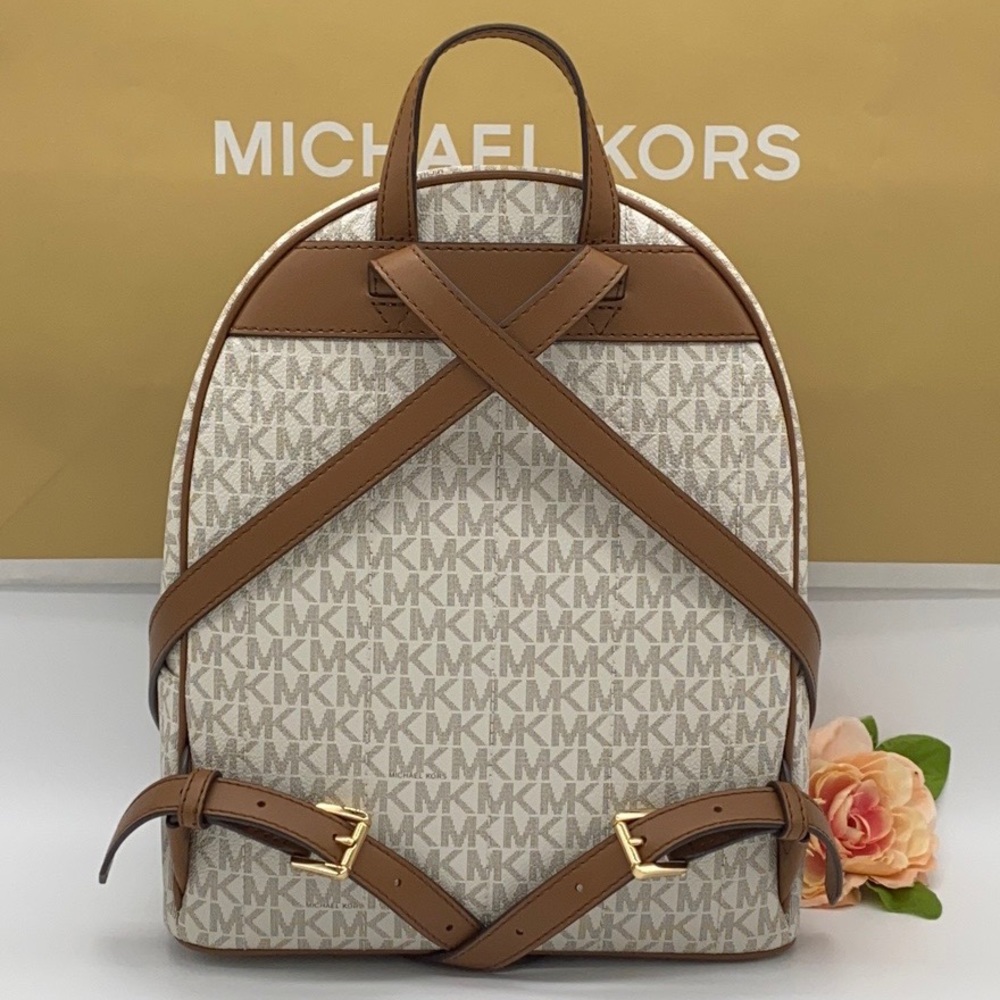 MICHAEL KORS KENLY MEDIUM BACKPACK VANILLA - Picture 2 of 16
